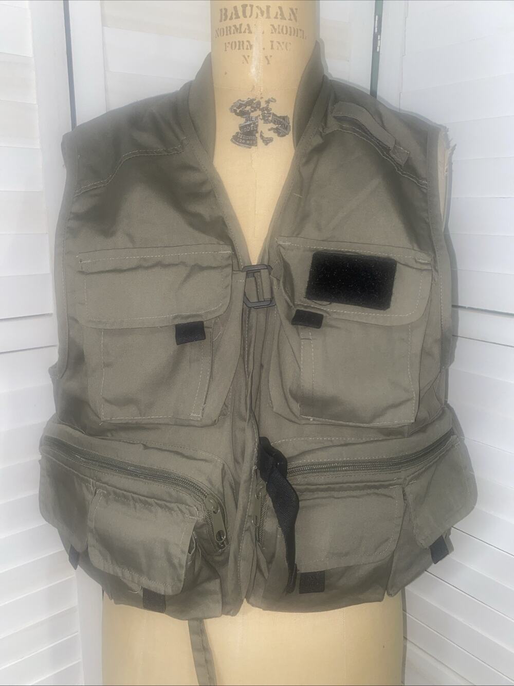 Master Sportsman Olive Green Fishing Hunting Vest Size Large